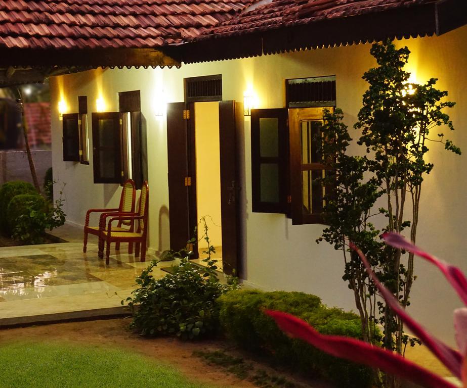 Liana Private Villa Near Tangalle Beach Exterior photo